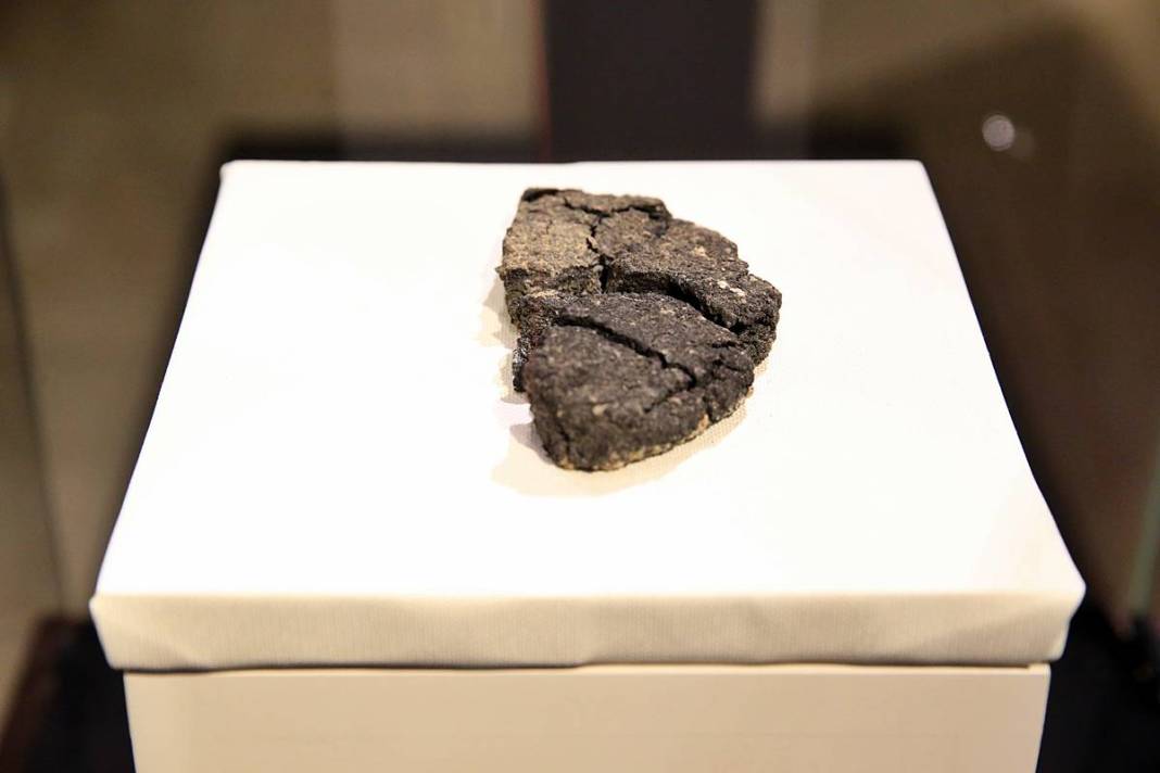 Arkeolojik lezzet raflarda: Anadolu'nun en eski ekmeği yeniden doğdu! 5 bin yıllık ekmeğin sırrı çözüldü 1